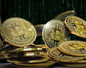Bitcoin, la 50% sub recordul istoric - declin temporar sau schimbare de paradigmă?